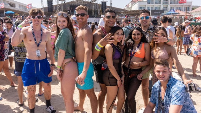Eco-Friendly Spring Break: How to Party Responsibly on the Island? – @inertiatours257 on Tumblr