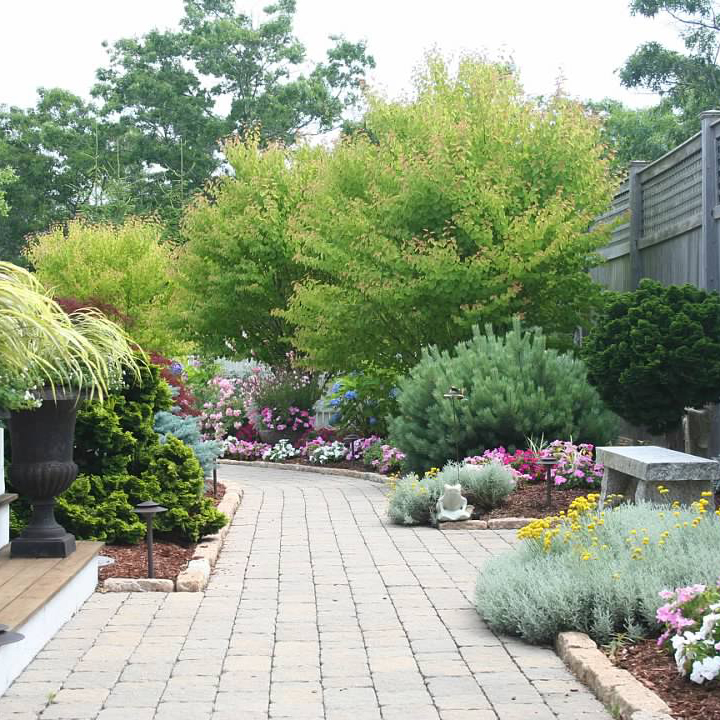 Enhancing Outdoor Spaces With Creative Walkways - Expert Guide