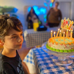 Foster Creativity This Summer with Exciting Artwork Packages for...