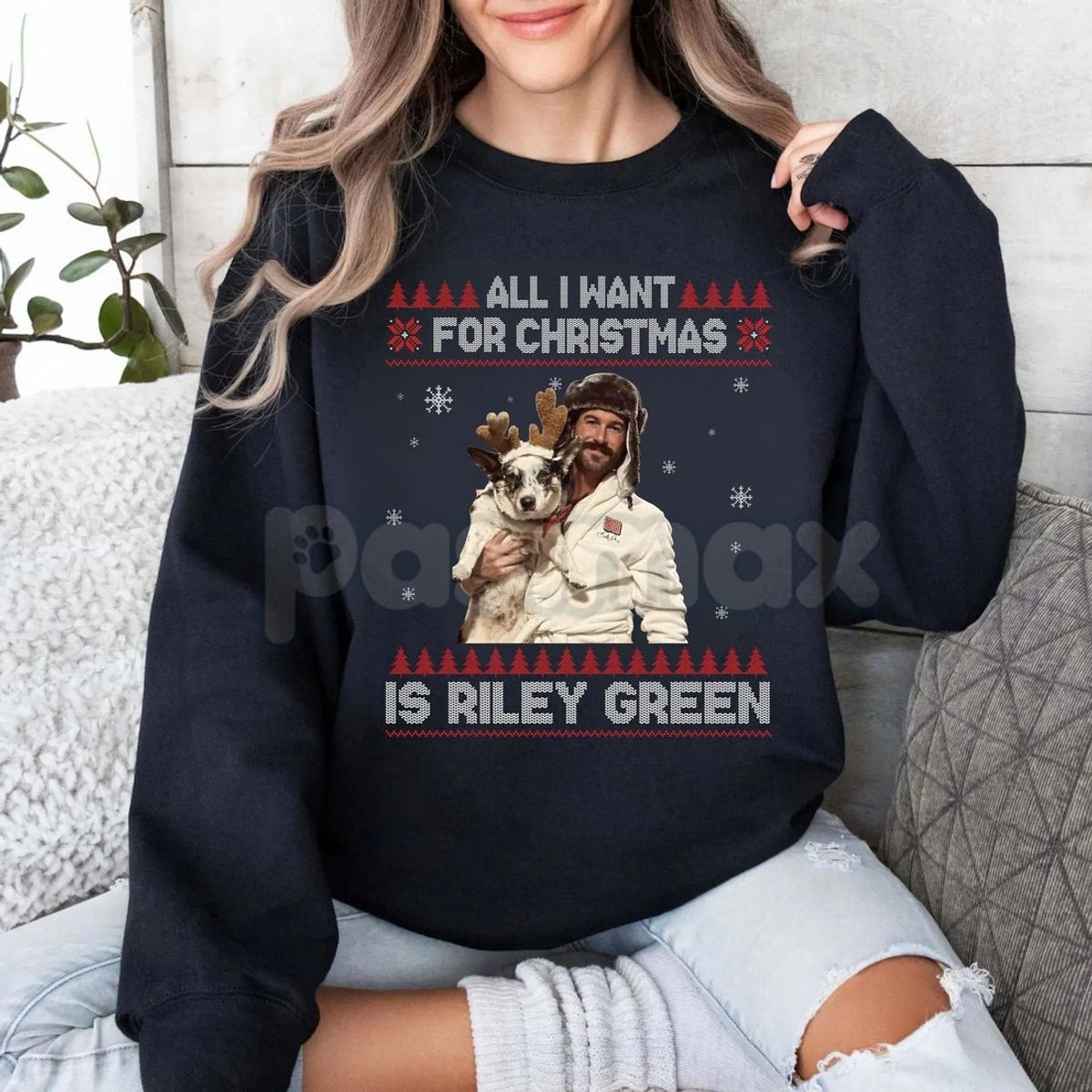 ? All I Want for Christmas Is… – Pasimax’s Top Holiday Wishlist Sweatshirts — Pasimax Stores - Buymeacoffee