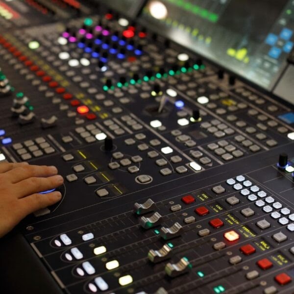 How Can New York AV Installation Boost Trade Shows?